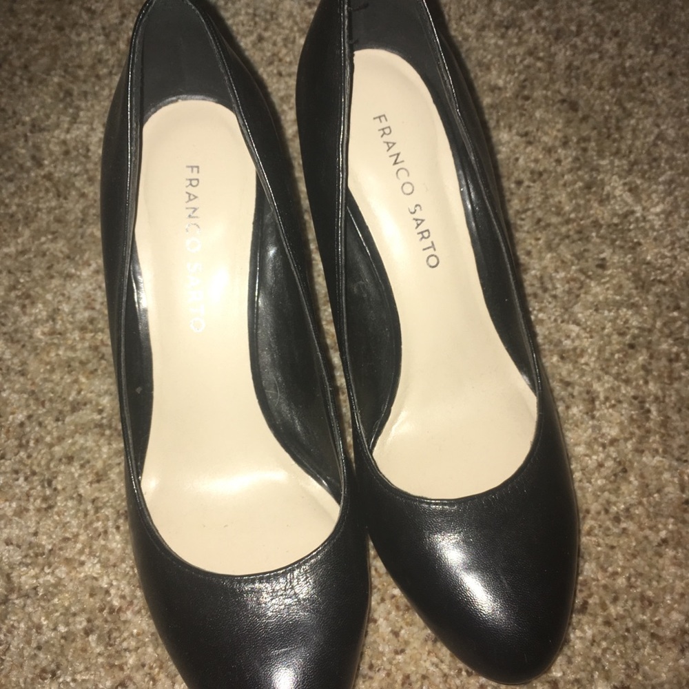 Heels black